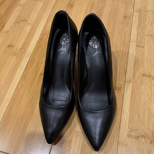 Velez Colombia Genuine Leather Black Heels